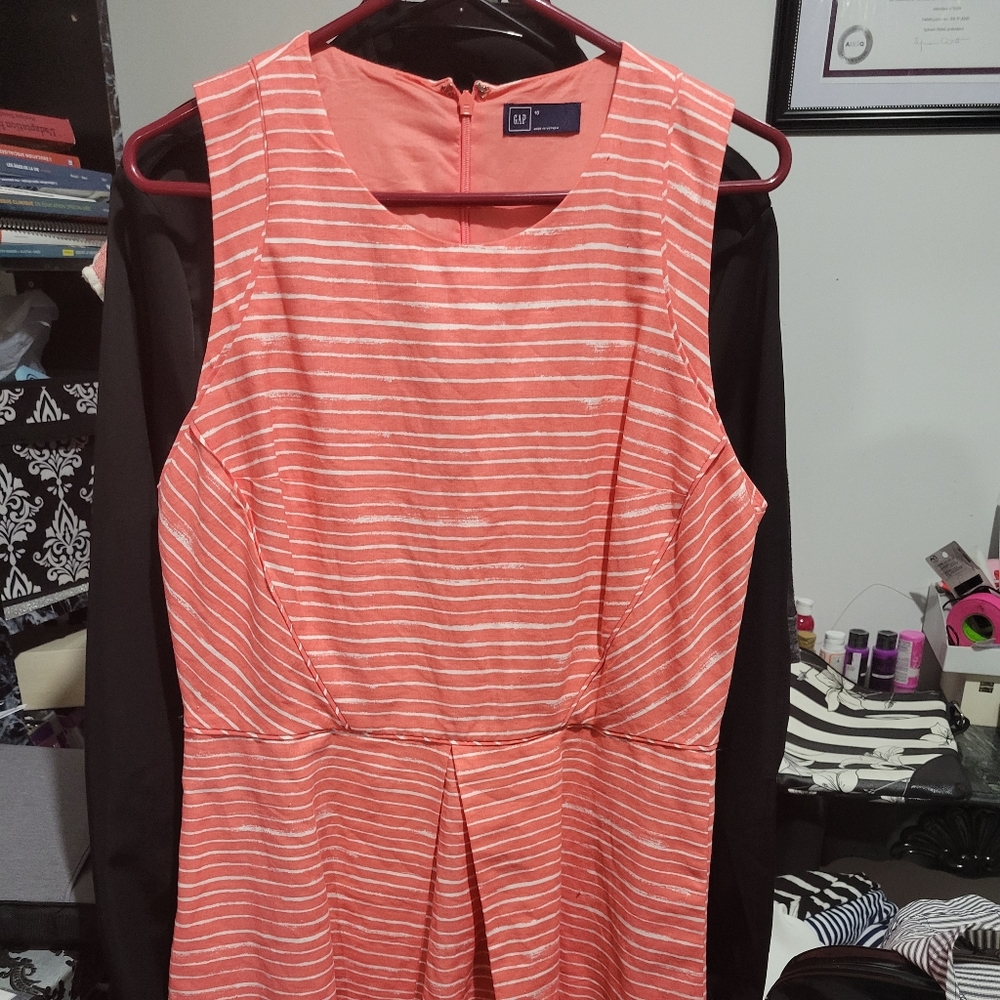 Gap dress size 10